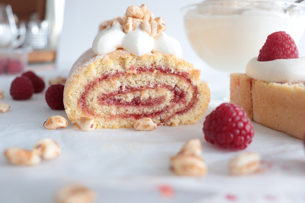 Vanlig Rullekake Med Krem